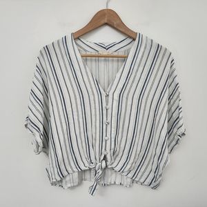 SIM & SAM Women's White Striped Button Up V-Neck Cropped Top Size S
